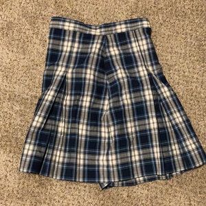 plaid skirt
